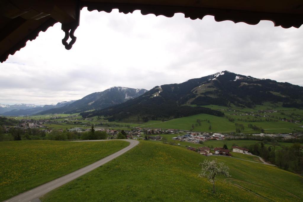 Villa Bauernhof Hundbichl Brixen im Thale Zimmer foto